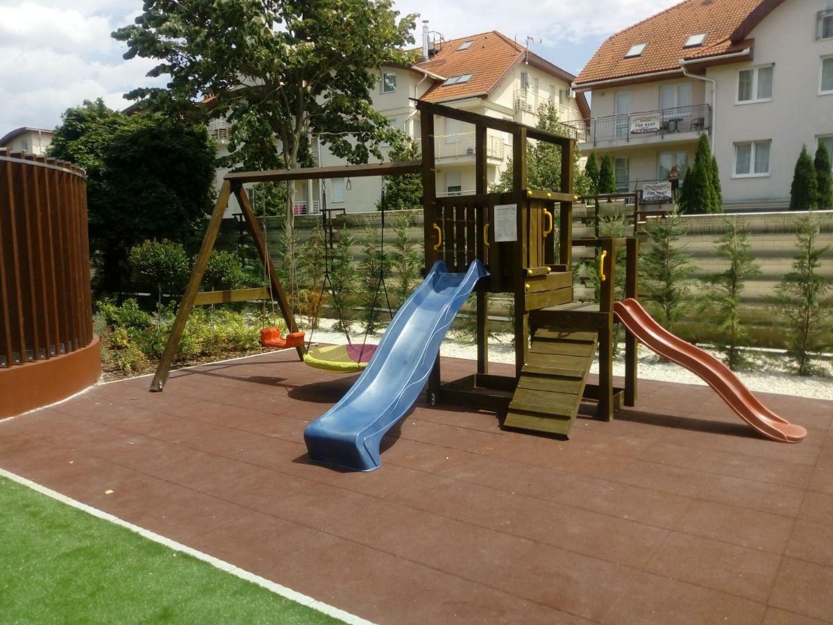 Hotel Baratsag Hajduszoboszlo Exterior photo