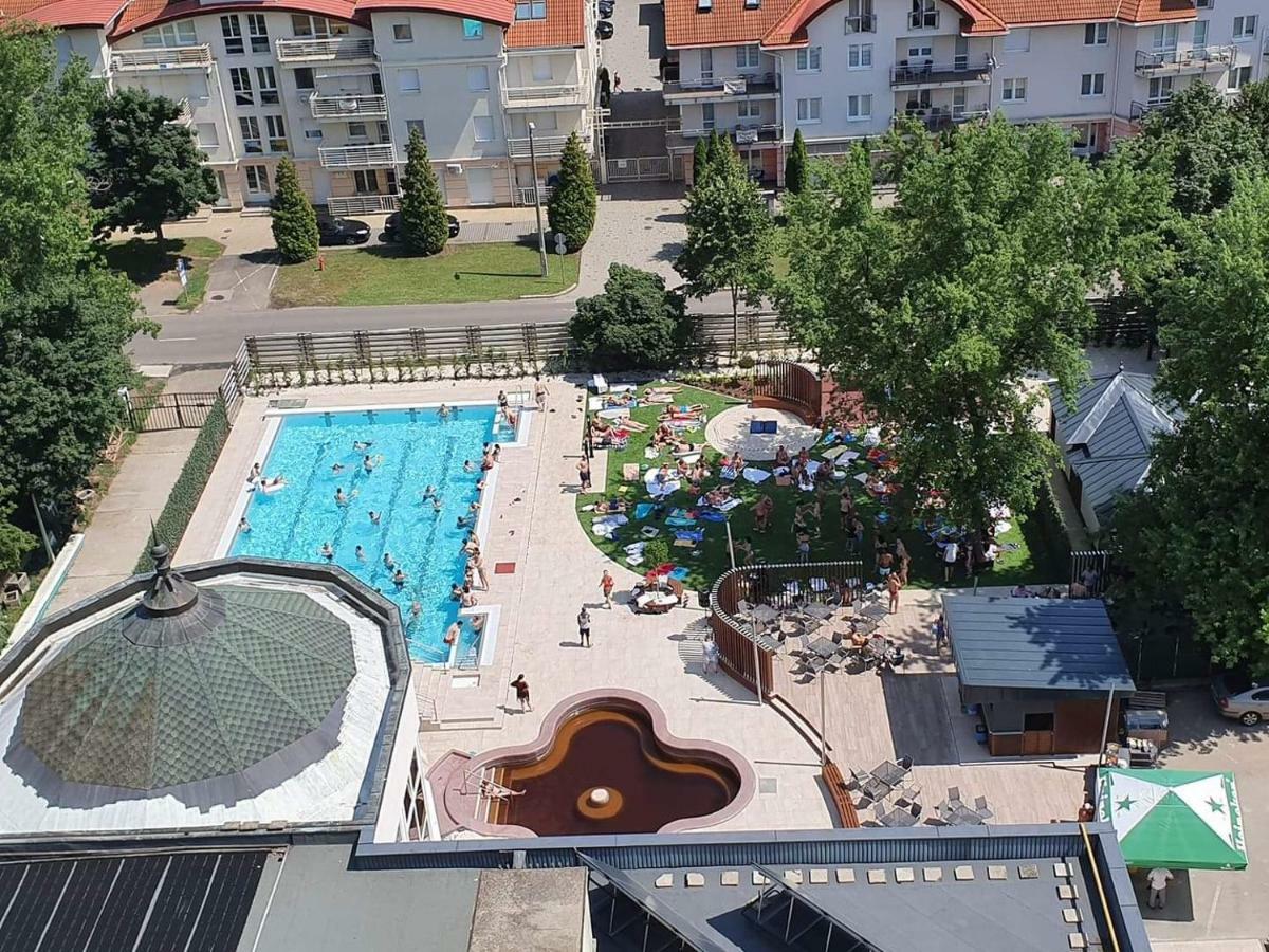 Hotel Baratsag Hajduszoboszlo Exterior photo